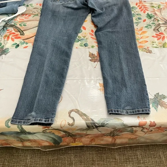 Levi's Dark Blue Skinny Jeans - Picture 5 of 11